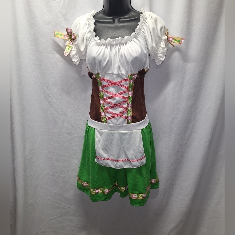 Wonderland costumes NWT